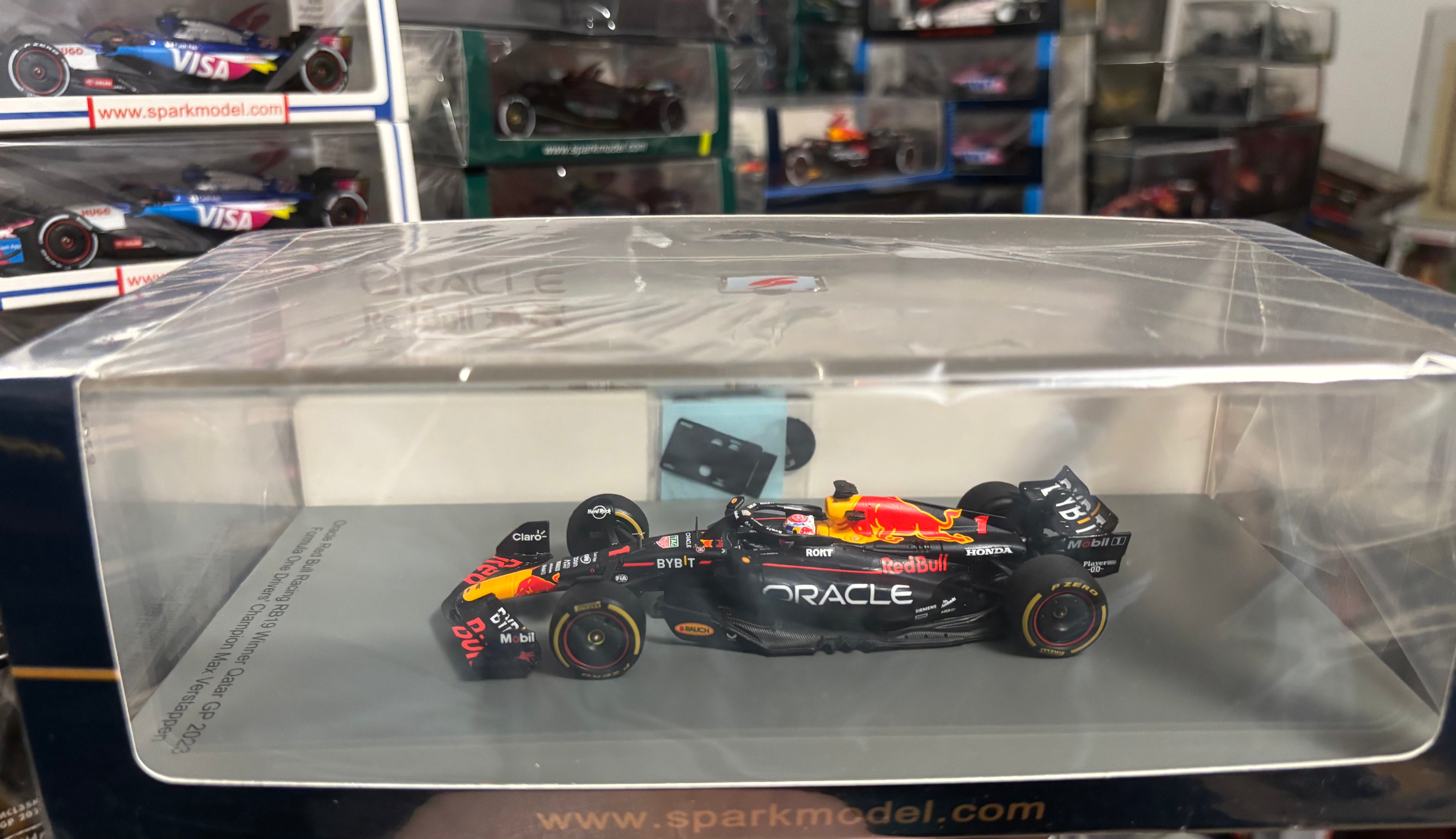 スパーク 1/43 レッドブル RB19 フェルスタッペン2023 カタールWC スパーク 1/43 レッドブル RB19 No.1 2023 F1 カタールGP