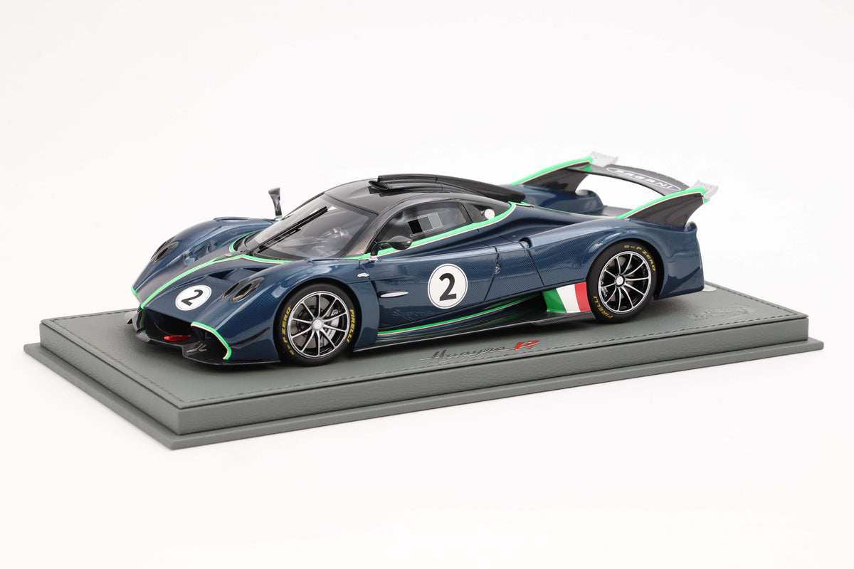 PAGANI HUAYRA R BLU DANUBIO FIBRA DI CARBONIO OPACO/LUCIDO 1:18 - BBR Models - P18218I