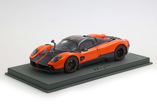 PAGANI UTOPIA COUPE ARANCIO MARBELLA 1:18 - BBR Models - P18223O
