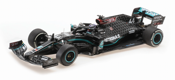 Mercedes - AMG W11 n°44 (2020) 1:18 - Lewis Hamilton - Winner British GP - Flat Tyre - Minichamps