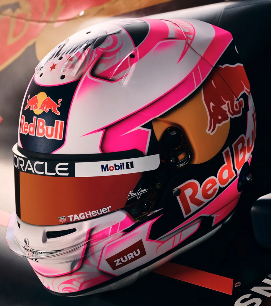 Liam Lawson - 2025 - Helmet 1:2 - Bell