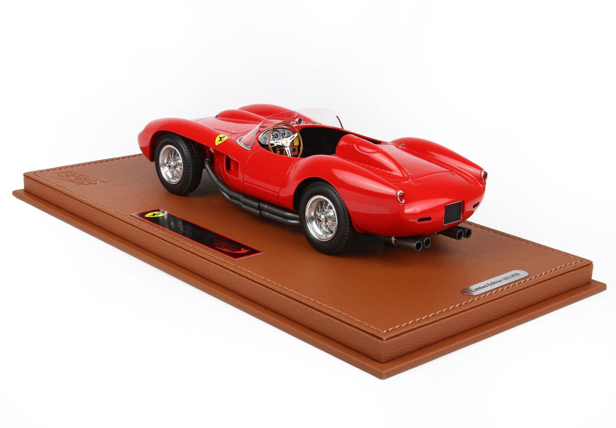 فيراري - 250 GTO n.19 (1962) 1:18 - 24H لومان - مع عرض Plexi - BBR 