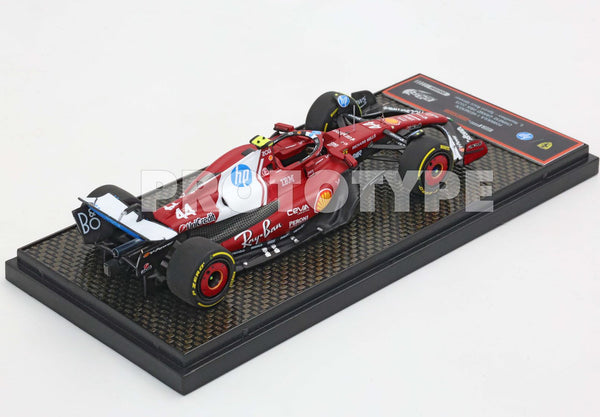 2025 LEWIS HAMILTON FERRARI #44 WITH PILOT AND SHOWCASE in 1 2025 LEWIS HAMILTON FERRARI #44 WITH PILOT AND SHOWCASE in 1