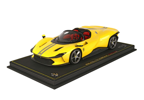 Ferrari - Daytona SP3 (2022) 1:18 - Giallo Modena - With Showcase - BBR