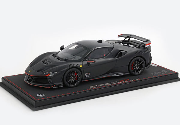 Ferrari - SF90 XX Stradale n°16 (2024) 1:18 - Stradale Race - Nero Opaco - With Showcase - P18237CL - BBR