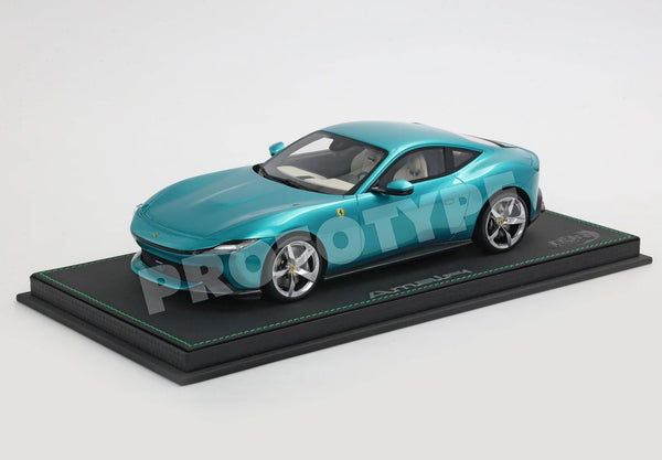 Ferrari Amalfi (2025) 1:18 - Verde Costiera - With Showcase - P18272E - BBR