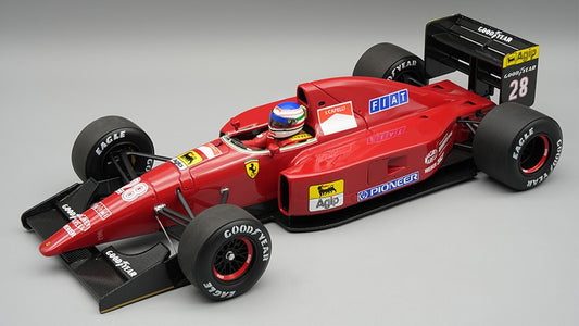 FERRARI F92A N.28 BRITISH GP 1992 IVAN CAPELLI W/DRIVER 1:18 - Tecnomodel - TMD18338D