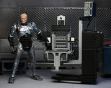 RoboCop Action Figure Ultimate Battle Damaged with Chair 18 cm - NECA