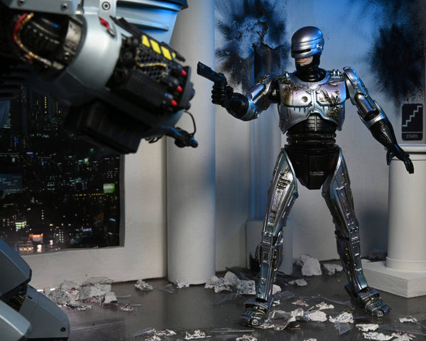 RoboCop - NECA - Figurine Ultimate Battle-Damaged Robocop w/ Chair 18cm