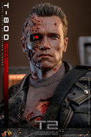 Terminator 2 - Movie Masterpiece - Action Figure - 1/6 (32 cm) - T-800 Battle - Damaged Version 2.0  - Hot Toys