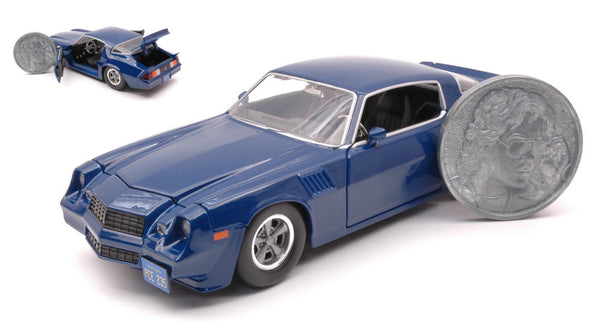 CHEVY CAMARO Z28 BILLY'S STRANGER THINGS WITH COLLECTIBLE COIN 1:24