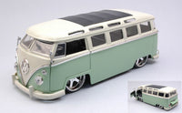 VW BUS 1962 LIGHT GREEN/WHITE 1:24