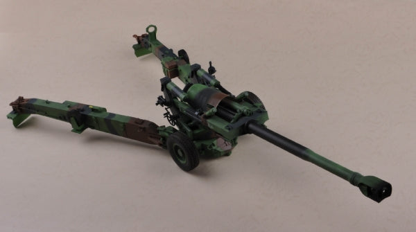 CANNONE US M198 155 mm TOWED HOWITZER MONTATO E VERNICIATO 1:16