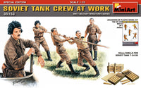 SOVIET TANK CREW AT WORK KIT 1:35