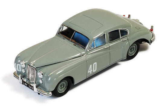 سيارة جاكوار MKVII N.40 WINNER SILVERSTONE TOURING CAR 1953 S.MOSS 1:43