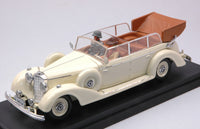 MERCEDES 770K 1938 CREAM W/FIGURE EVA BRAUN AND GUARD 1:43