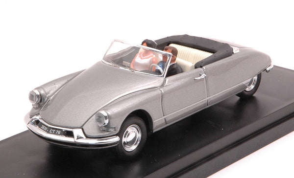 CITROEN DS 19 1961 JUST MARRIED WITH THE TWO SPOUSES 1:43