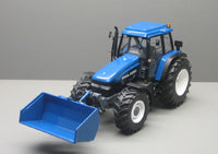 TRATTORE NEW HOLLAND 8360 1:32