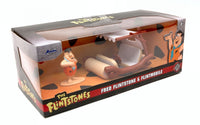 THE FLINTSTONE FAMILY CAR + FIGURE 1:32