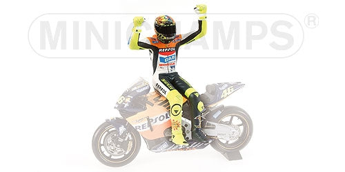 Driver Figure 1/12 - Valentino Rossi World Champion 2002 - Minichamps