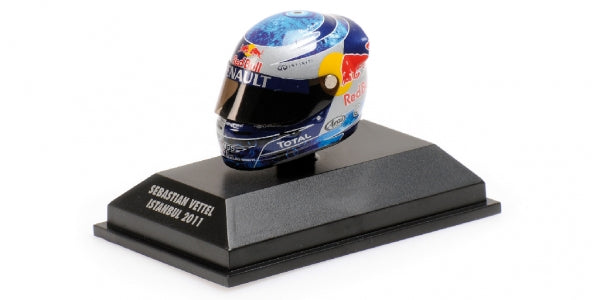 سيباستيان فيتيل - F1 RedBull Helmet Arai (2011) 1:8 - جائزة اسطنبول الكبرى - بطل العالم - Minichamps 