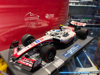 HAAS - F1 VF-22 - (2022) 1:18 - British GP - Mick Schumacher - Minichamps