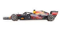 Red Bull - RB16B n.33 (2021) 1:18 – M. Verstappen – Winner French GP - Minichamps