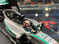 Mercedes - AMG F1 W06 n.44 (2015) 1:18 - L.Hamilton - World Champion - Minichamps