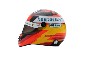Carlos Sainz - Helmet 1:5 - 2021 - Spark