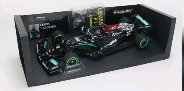 مرسيدس AMG W12 1:18 - لويس هاميلتون 100th يفوز بسباق GP روسيا 2021 - Minichamps 