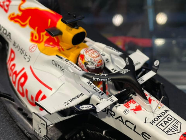 Maqueta de coche Max Verstappen 1:18  RB16B 2021 Imola GP Ganador -  Racing-Art.com
