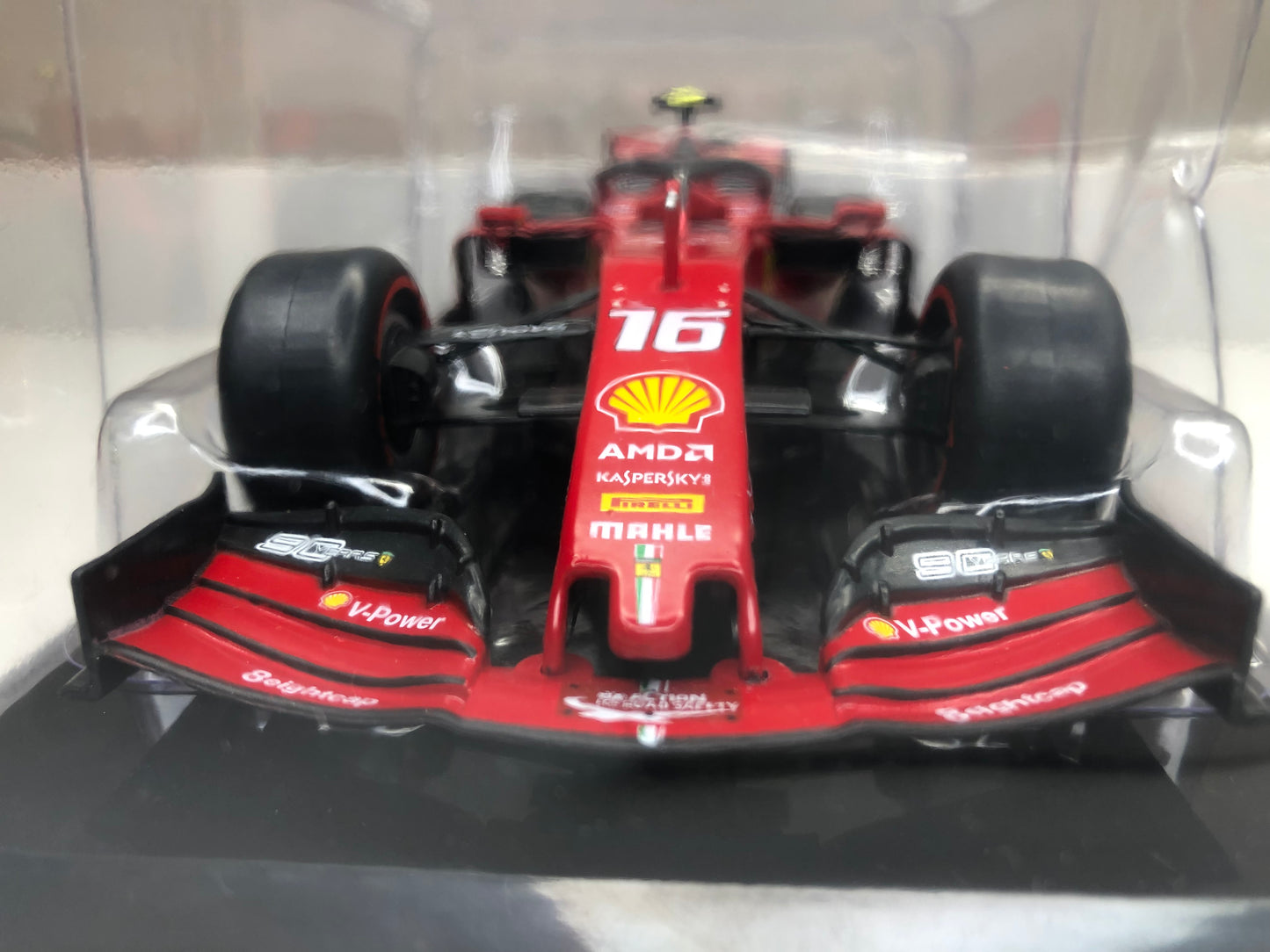 Ferrari SF90 1:24 - Charles Leclerc 2019 - Die Cast