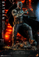 Batman - Zack Snyder`s Justice League Movie - Action Figure - (1:6 - 33 cm) - (Tactical Batsuit Version) - DC Comics - Hot Toys