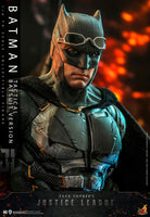 Batman - Zack Snyder`s Justice League Movie - Action Figure - (1:6 - 33 cm) - (Tactical Batsuit Version) - DC Comics - Hot Toys