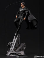Superman Zack Snyder's DC Art Scale Statue 1/10 Black Suit 30 cm - Iron Studios
